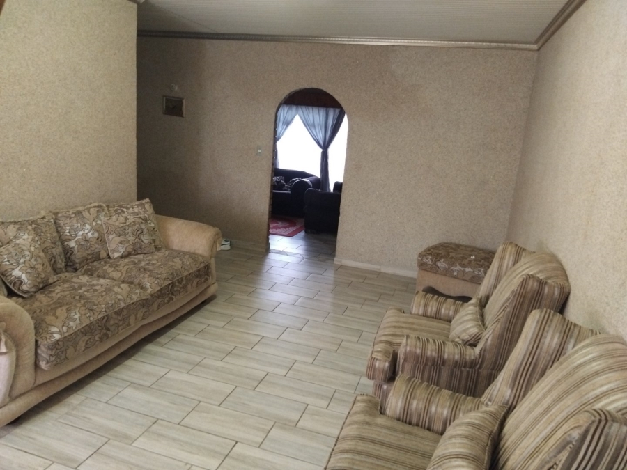 4 Bedroom Property for Sale in Davanna North West